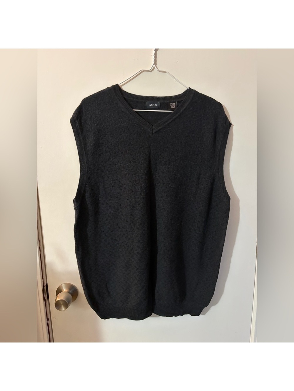 IZOD Large Dark Blue Men's Sweater Vest Tote2